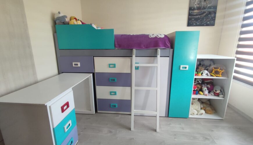 CAMA MULTIFUNCIONAL COMO NUEVA